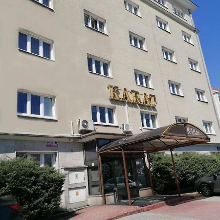 Karat Bed & Breakfast Varşova Dış mekan fotoğraf